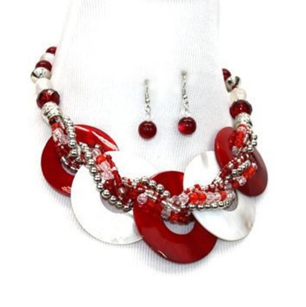 Delta Sorority Colors Shells/ Beads Necklace Se